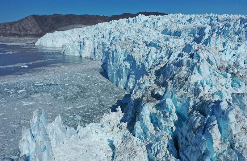 Ледники Гренландии потеряли на 1000 гигатонн льда больше, чем думали ранее